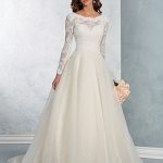Traditional Lace Wedding Dress, Alfred Angelo, 2611, Ivory, Size 8