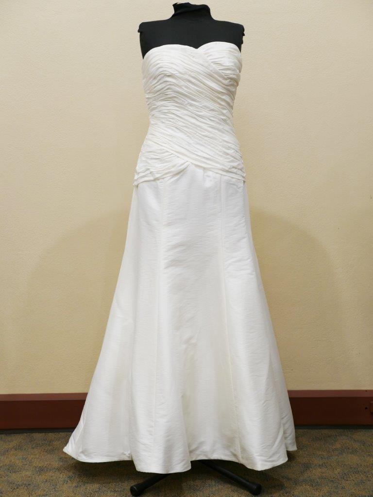 Ivory Strapless Taffeta wedding gown, size 12